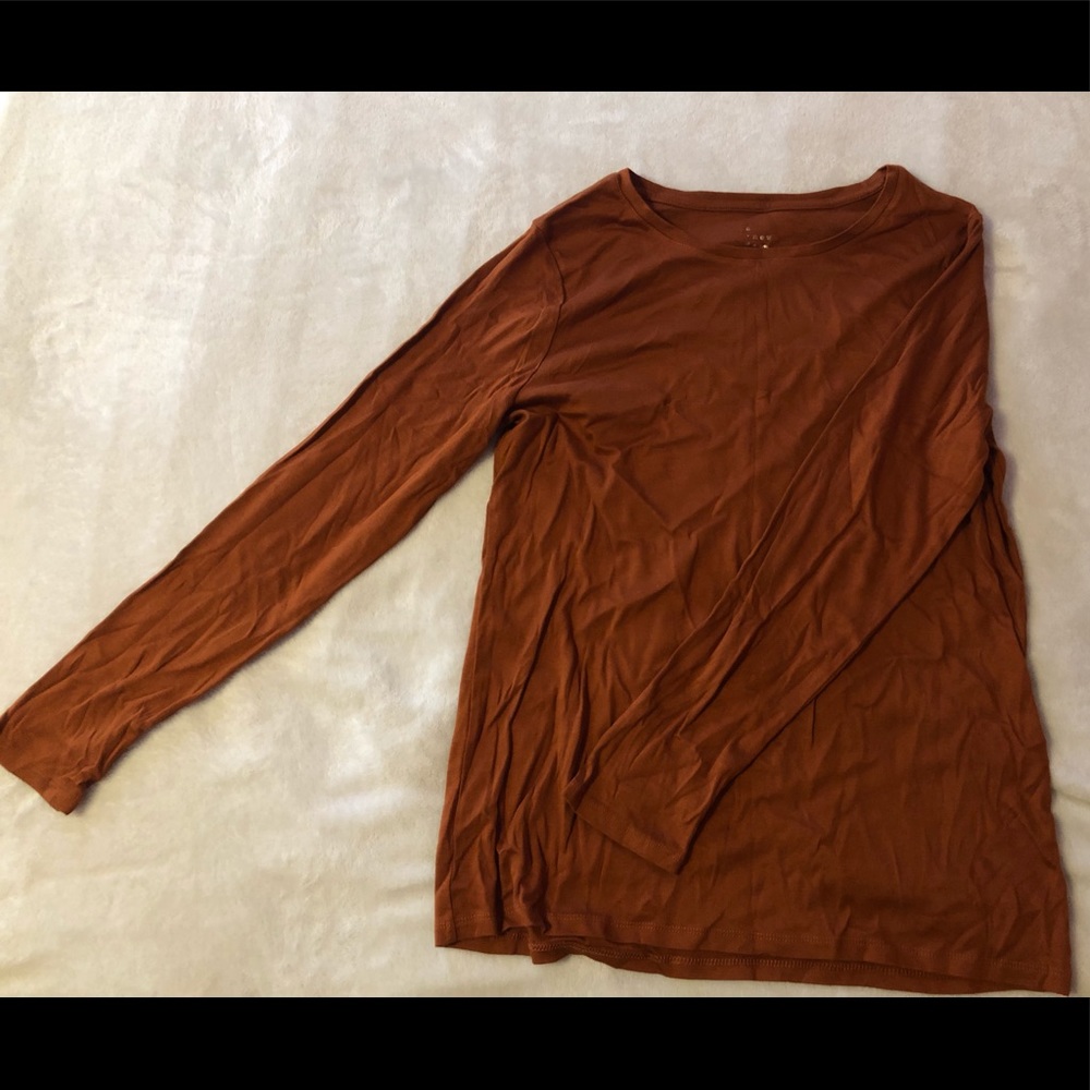 NWOT burnt orange long sleeve tee!